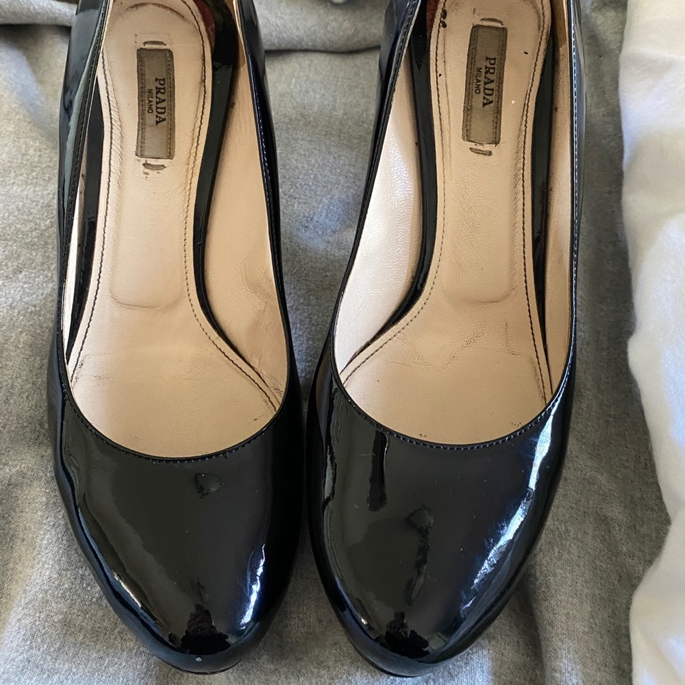 Prada Black Patent Leather Pumps size 39 1/2